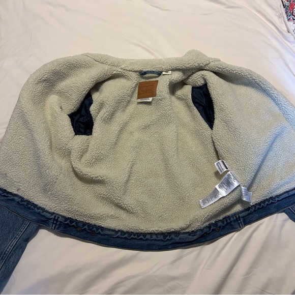 Levi's Blue Sherpa Lined Jean Jacket for Women - Picture 7 of 16